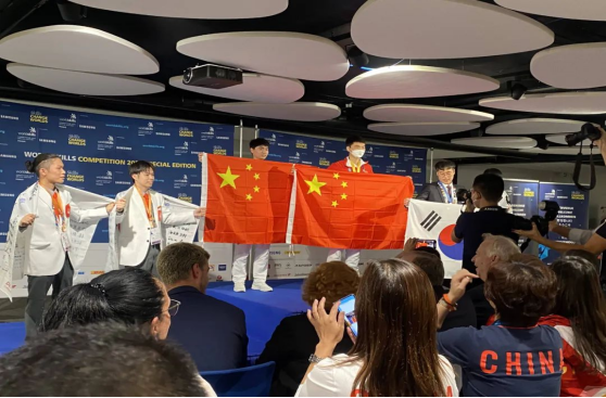 河南选手获得2022年世界技能大赛特别赛移动机器人项目金牌